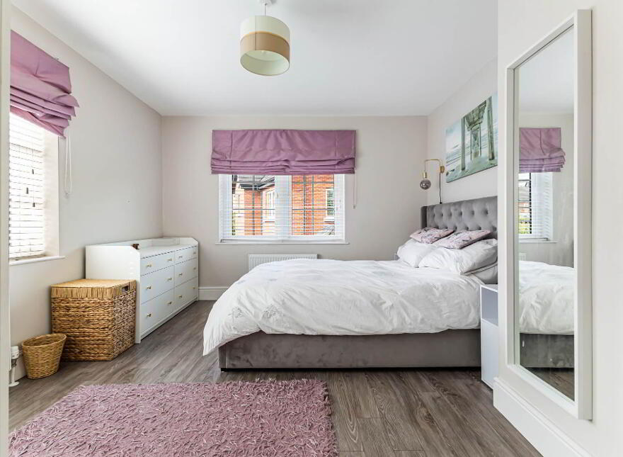 10 Woodfort Gardens, Lisburn, BT28 3QN
