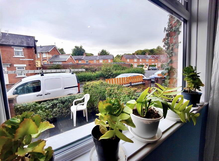 23 Seabourne Parade, Belfast, BT15 3NP