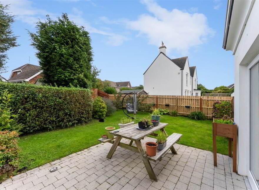 6 Saul Meadows, Downpatrick, BT30 6WU
