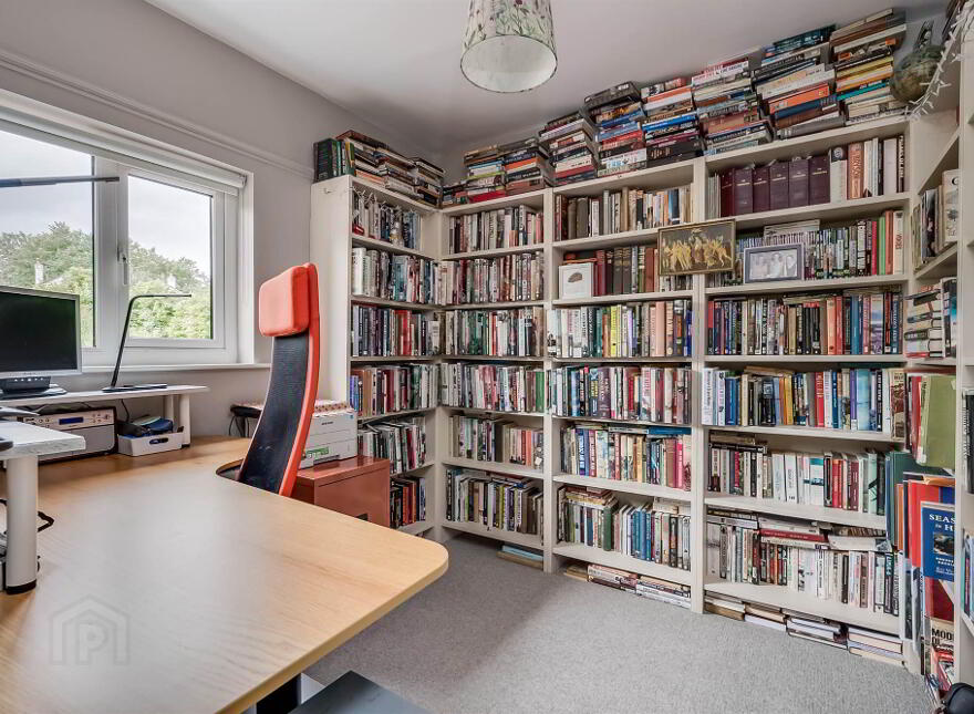 12 Mount Eden Park, Belfast, BT9 6RA