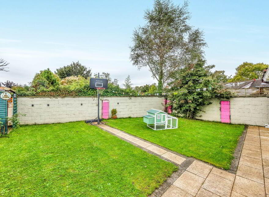 43 Brookville, Ashbourne, A84E270