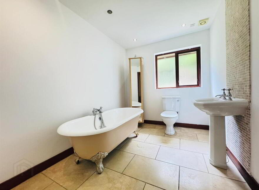 23 The Cairn, Carnmoney, Newtownabbey, BT36 6YF