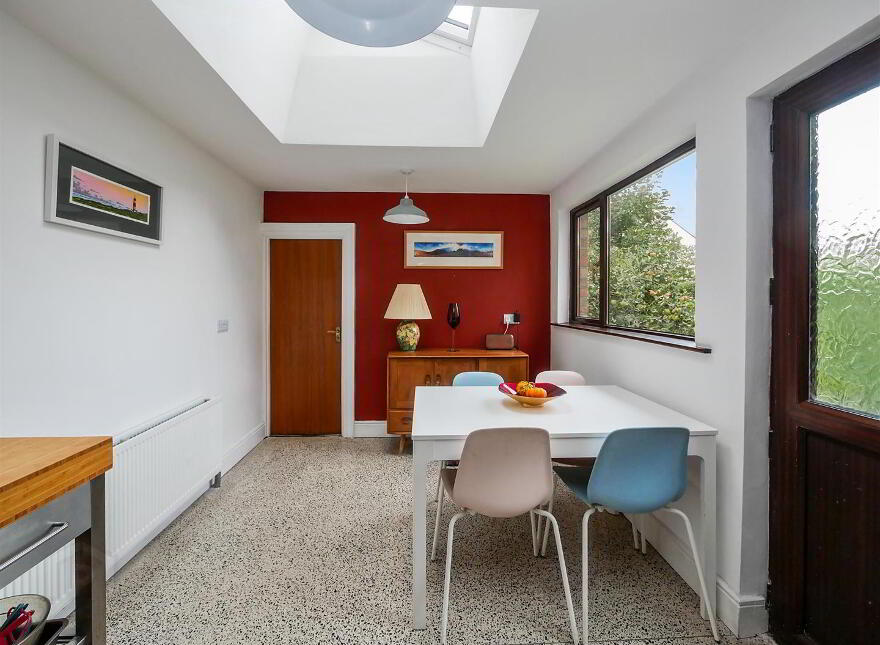 25 Gibson Park Gardens, Cregagh Road, Belfast, BT6 9GN