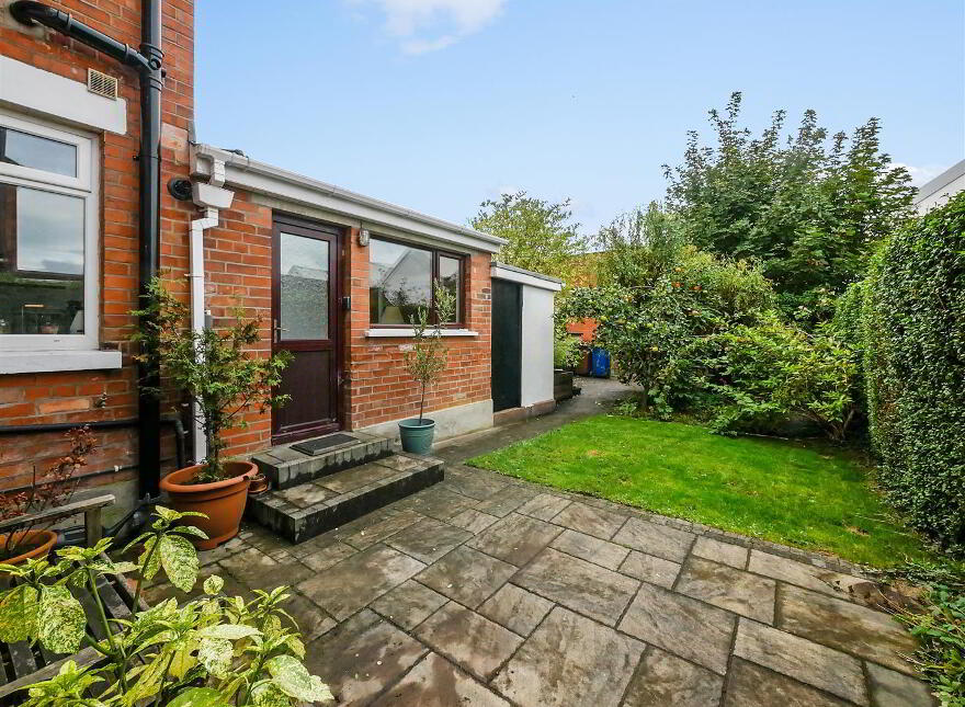 25 Gibson Park Gardens, Cregagh Road, Belfast, BT6 9GN