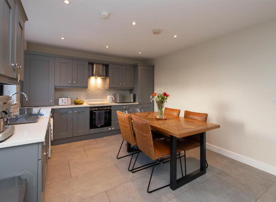 83 Bishops Green, Banbridge, BT32 4FB