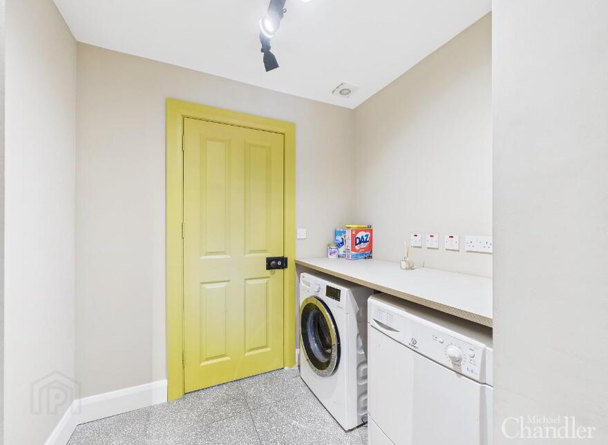 12 Haywood Avenue, Belfast, BT7 3EU