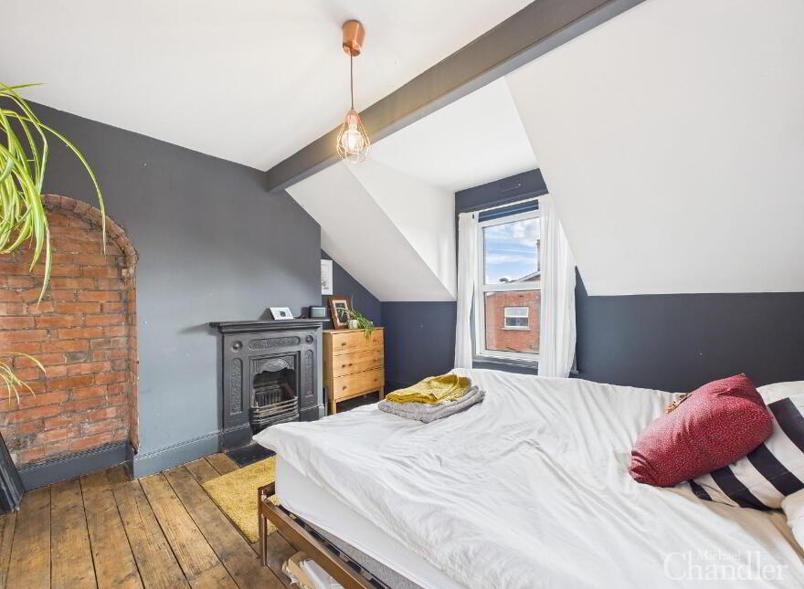 12 Haywood Avenue, Belfast, BT7 3EU