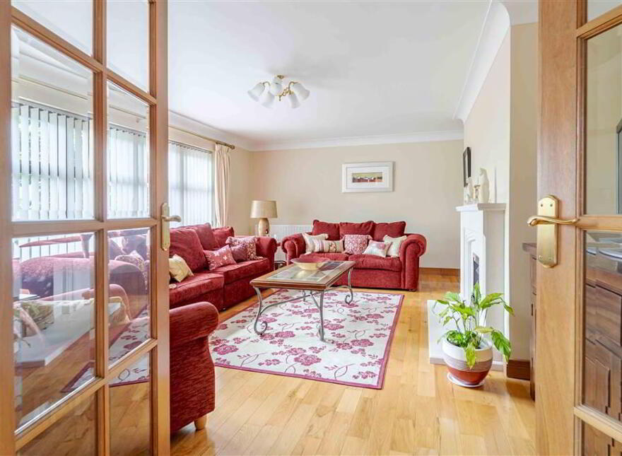 18 Gloucester Park, Royal Hillsborough, BT26 6HE