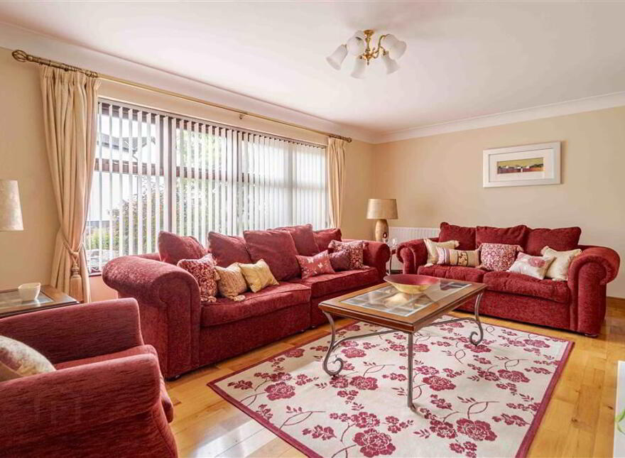 18 Gloucester Park, Royal Hillsborough, BT26 6HE