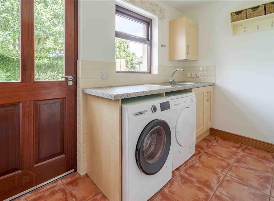 18 Gloucester Park, Royal Hillsborough, BT26 6HE