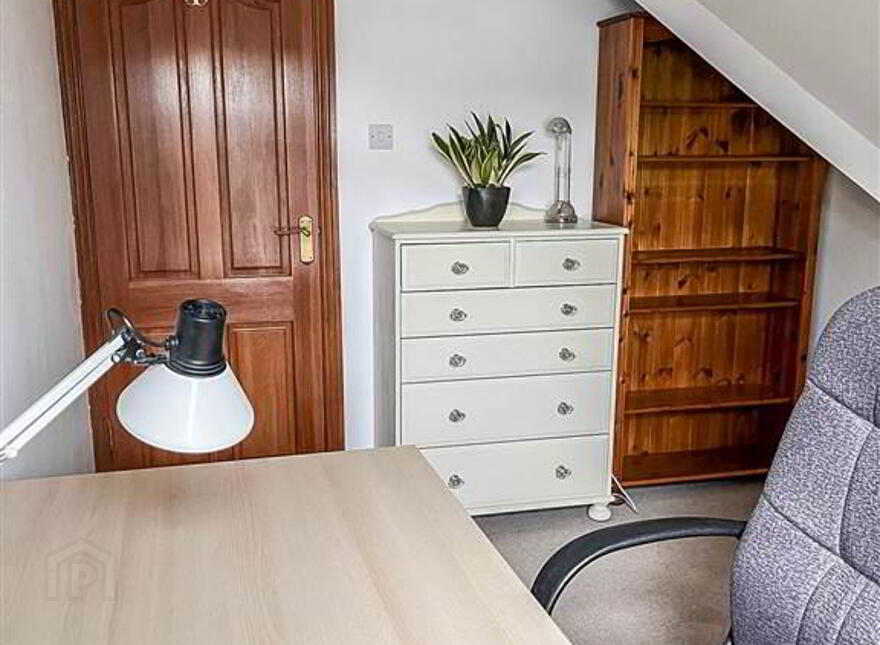 18 Gloucester Park, Royal Hillsborough, BT26 6HE