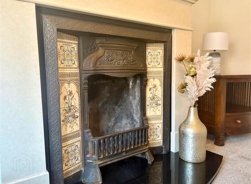 263 Ravenhill Avenue, Belfast, BT6 8LF