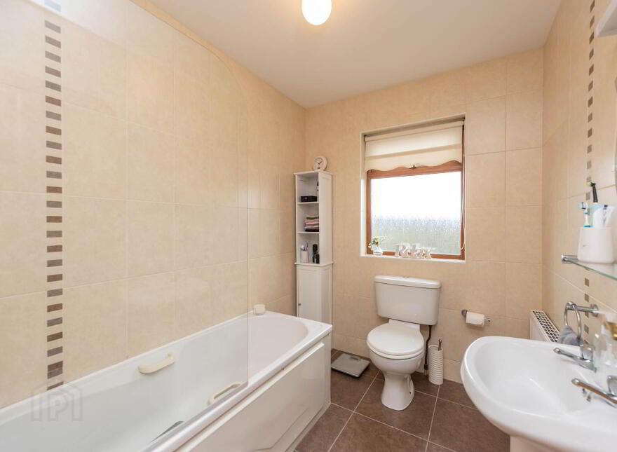 20 Hazel Close, Greenhill Village, Carrick-On-Suir, E32TW73