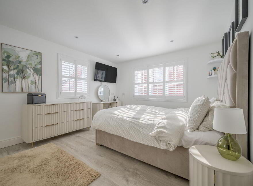 5 Millreagh Avenue, Dundonald, Belfast, BT16 1TZ