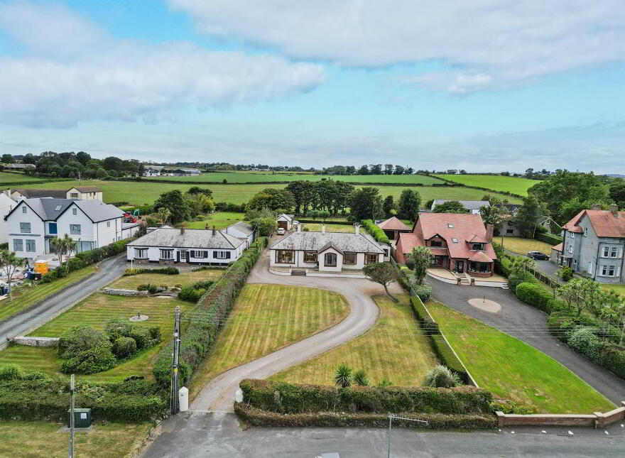 118 Warren Road, Donaghadee, BT21 0PQ