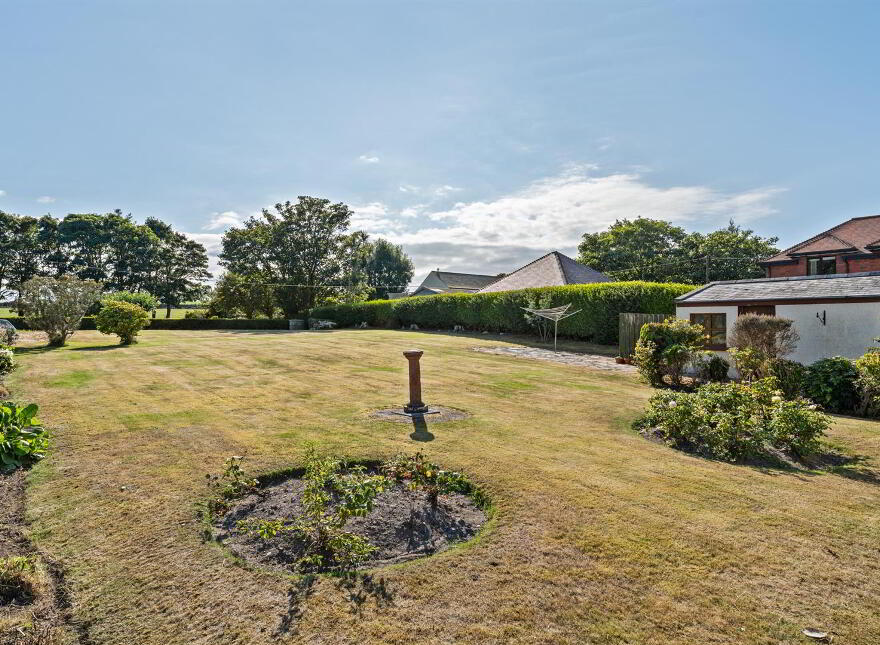118 Warren Road, Donaghadee, BT21 0PQ