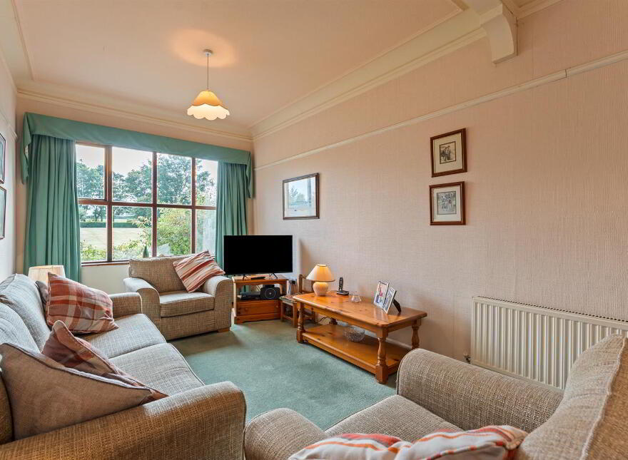 118 Warren Road, Donaghadee, BT21 0PQ