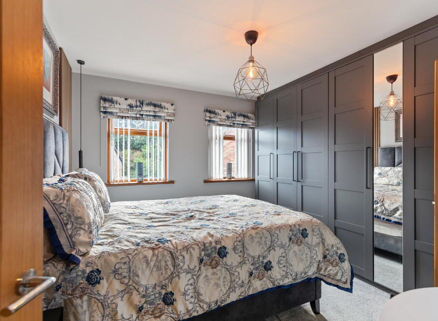 21 Squires View, Belfast, BT14 8FS