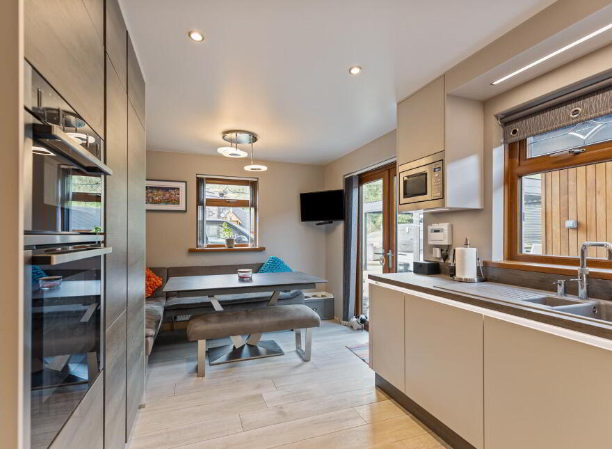 21 Squires View, Belfast, BT14 8FS