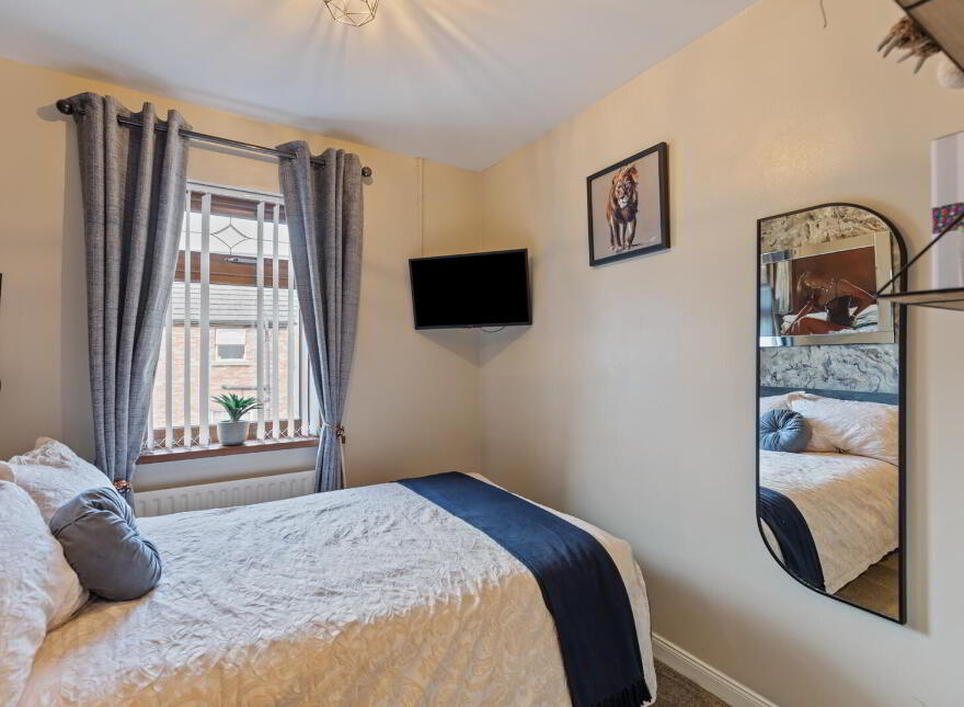 21 Squires View, Belfast, BT14 8FS