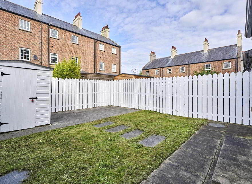8 Manor Farm Crescent, Donaghadee, BT21 0FE