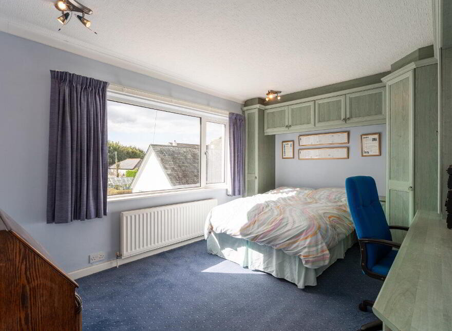 96 Warren Road, Donaghadee, BT21 0PQ