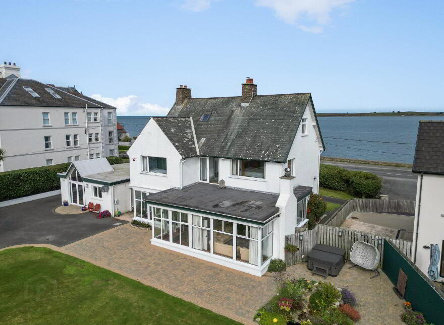 96 Warren Road, Donaghadee, BT21 0PQ