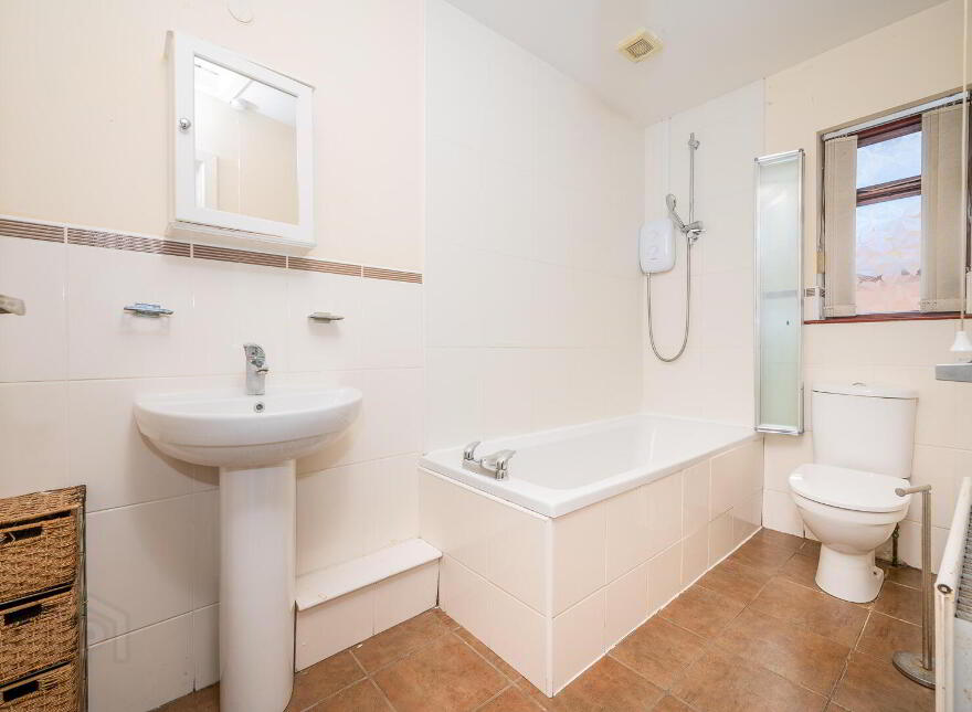 57 Cumberland Road, Dundonald, Belfast, BT16 2BA
