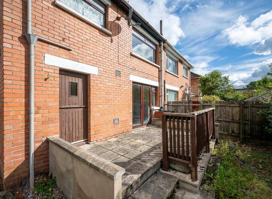 57 Cumberland Road, Dundonald, Belfast, BT16 2BA