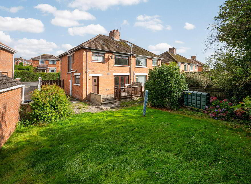 57 Cumberland Road, Dundonald, Belfast, BT16 2BA