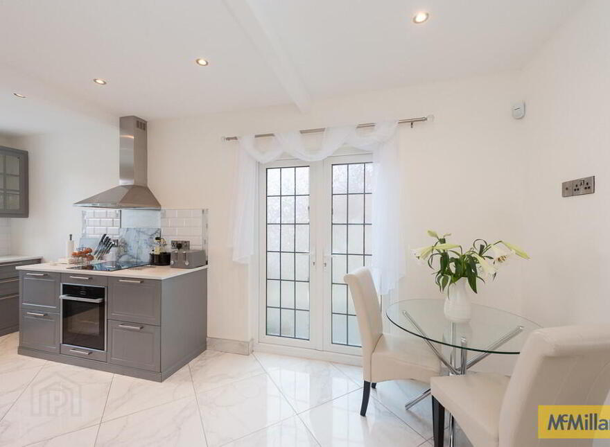 551 Oldpark Road, Belfast, BT14 6QW
