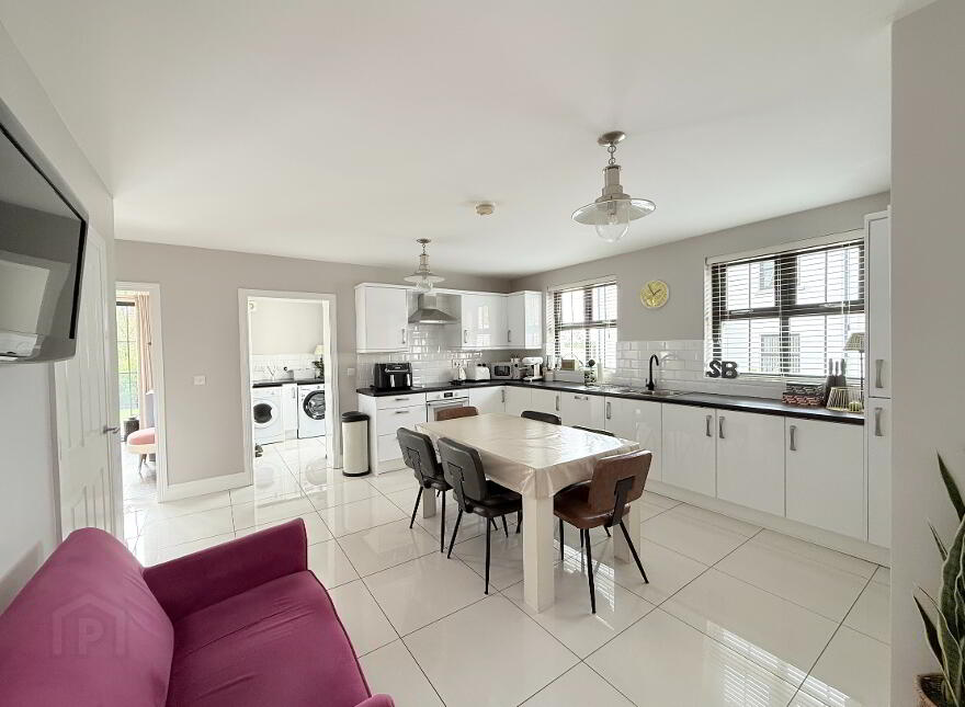 14 Gallion Way, Moneymore, Magherafelt, BT45 7WF