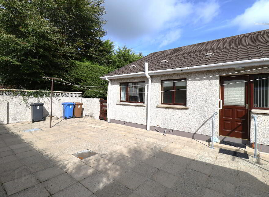 9 Irvington Park, Kilkeel, BT34 4LX