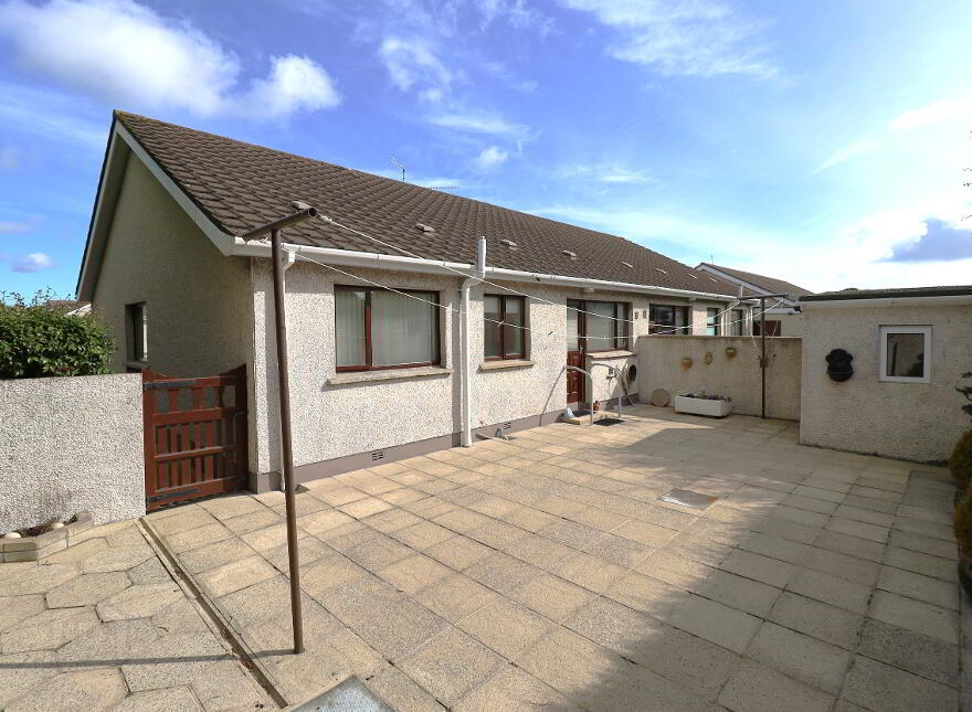 9 Irvington Park, Kilkeel, BT34 4LX
