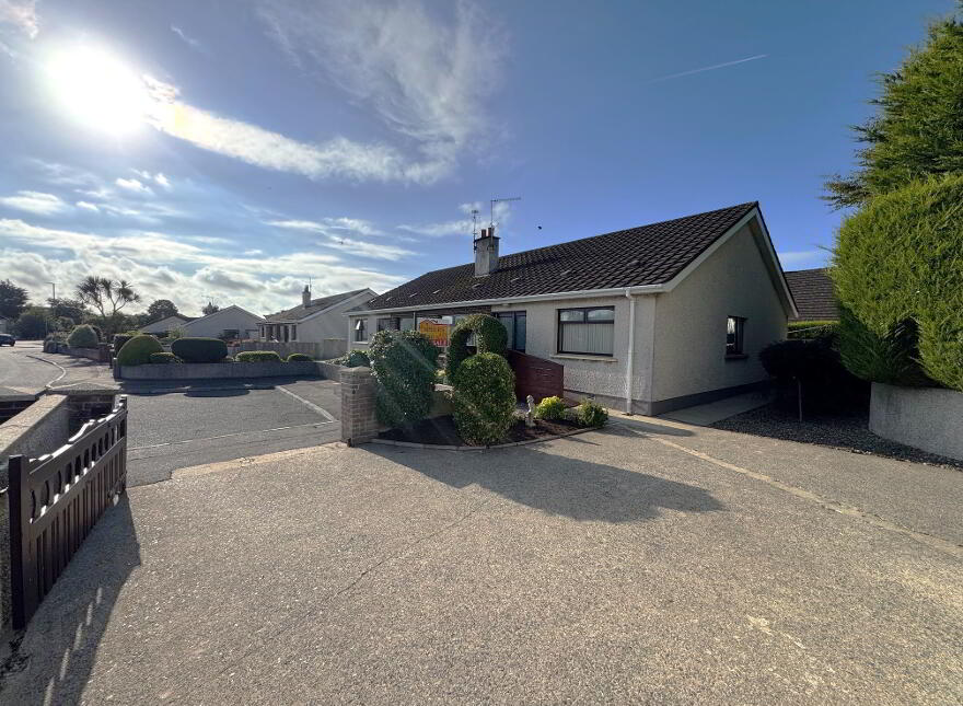 9 Irvington Park, Kilkeel, BT34 4LX