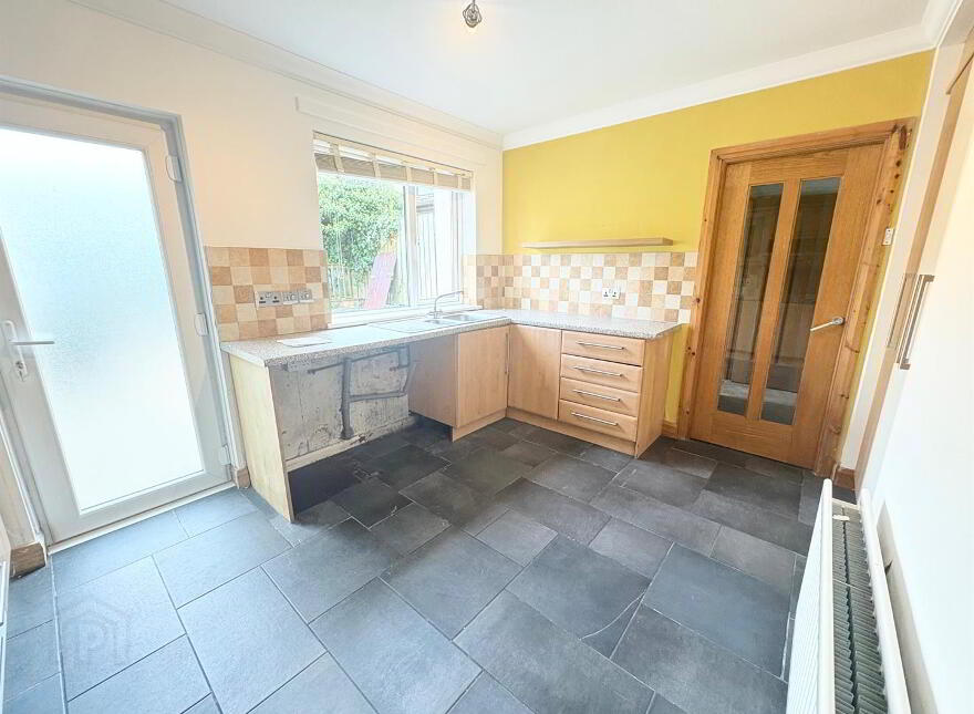 52 East Link, Holywood, BT18 9PQ
