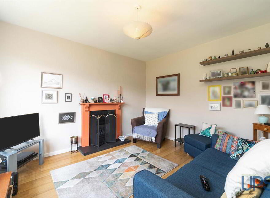44 Cloona Park, Upper Dunmurry Lane, Belfast, BT17 0HH