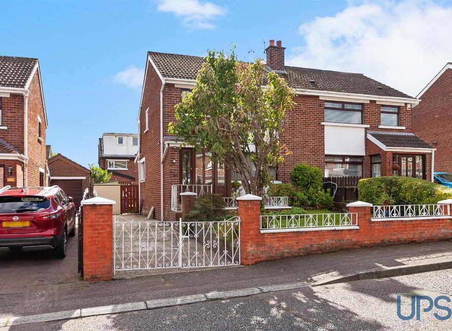 39 Willowvale Gardens, Off Stewartstown Road, Belfast, BT11 9JU