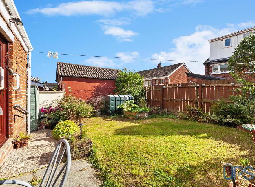 39 Willowvale Gardens, Off Stewartstown Road, Belfast, BT11 9JU