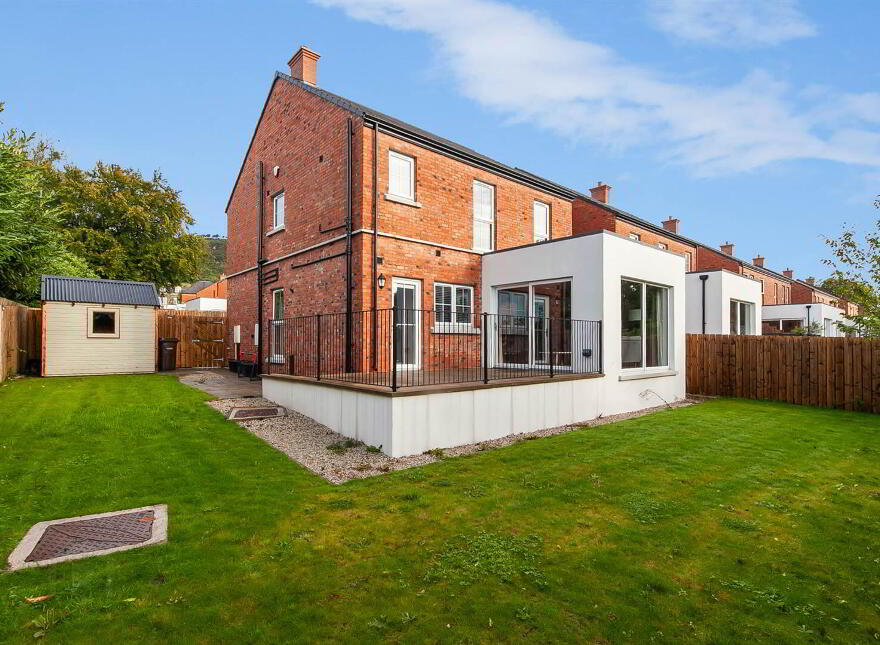 20 Lesley Chase, Knockagh Chase, Upper Road, Greenisland, BT38 8GU