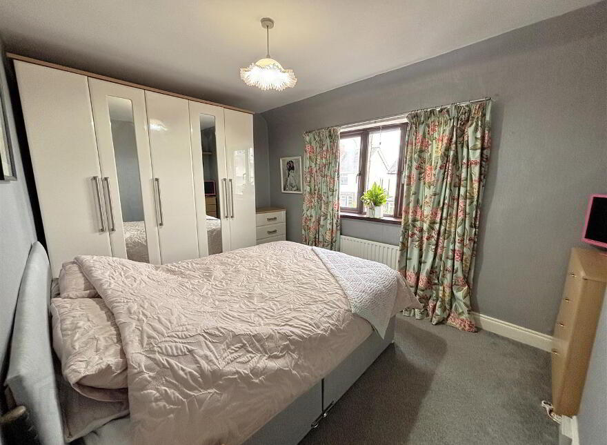 60 Joanmount Park, Belfast, BT14 6PF
