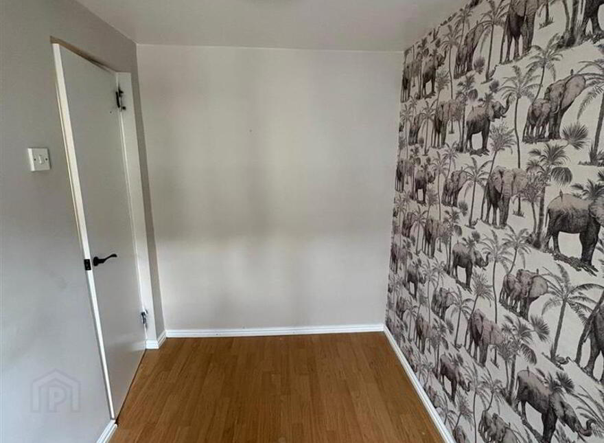 49b Castle Street, Comber, BT23 5DY