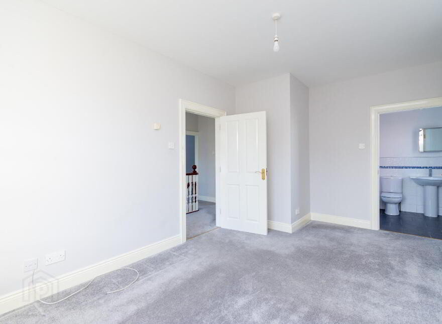 9 Hunters Chase, Lower Ballinderry, Lisburn, BT28 2BJ