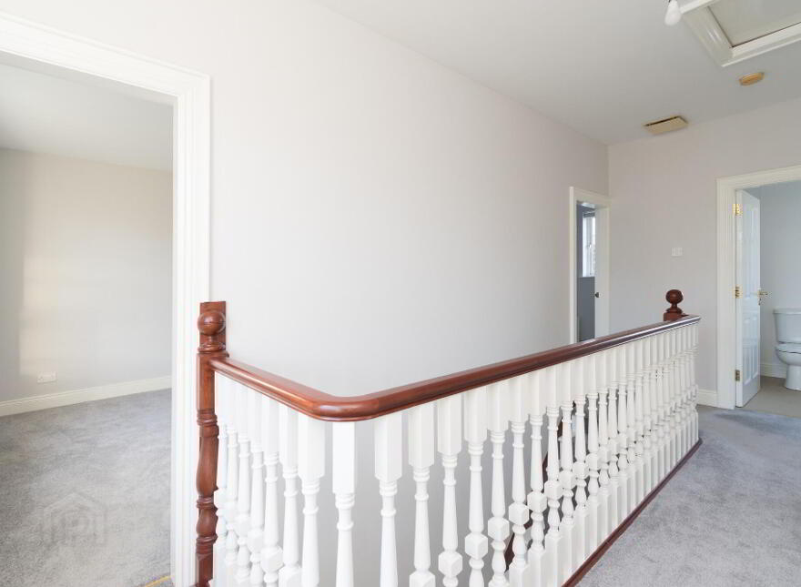 9 Hunters Chase, Lower Ballinderry, Lisburn, BT28 2BJ