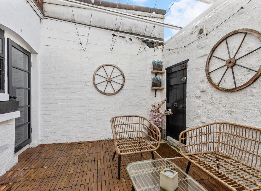 Rathdrum Cottages, 223 Great Northern Street, Belfast, BT9 7FN