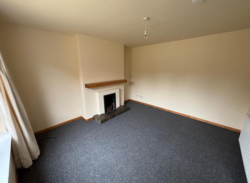 12 Demesne Grove, Moira, BT67 0DS