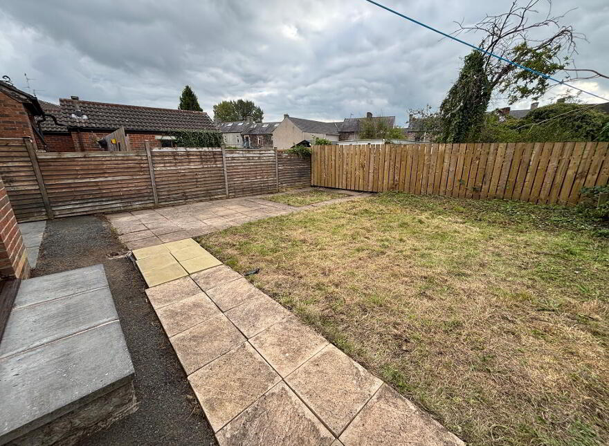 12 Demesne Grove, Moira, BT67 0DS