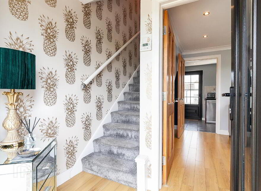 24 The Glade, Newtownabbey, BT36 5NW