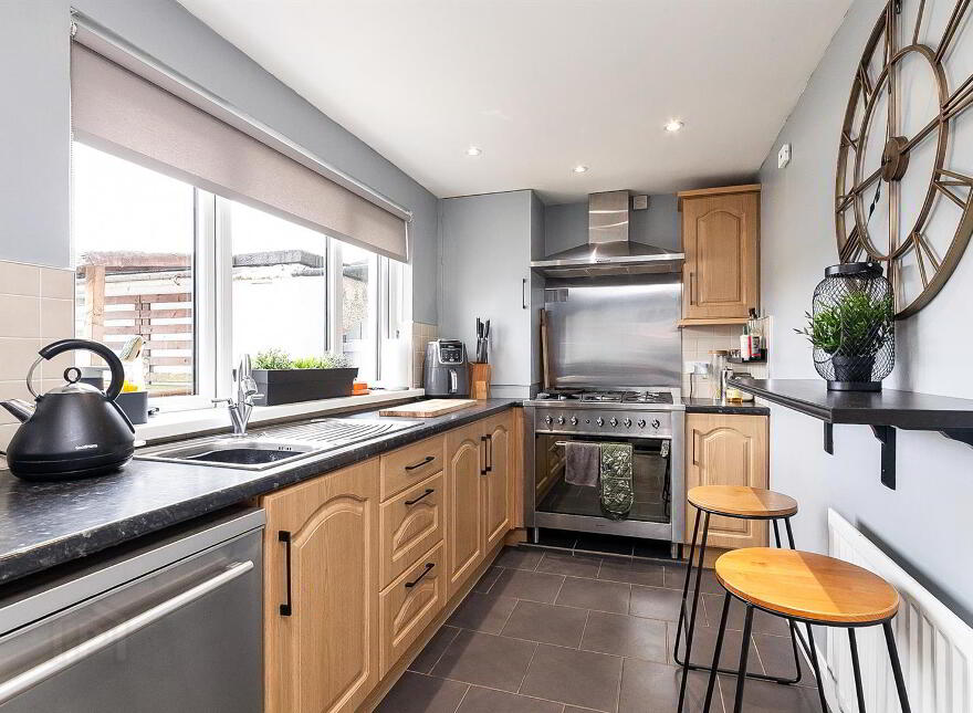 24 The Glade, Newtownabbey, BT36 5NW