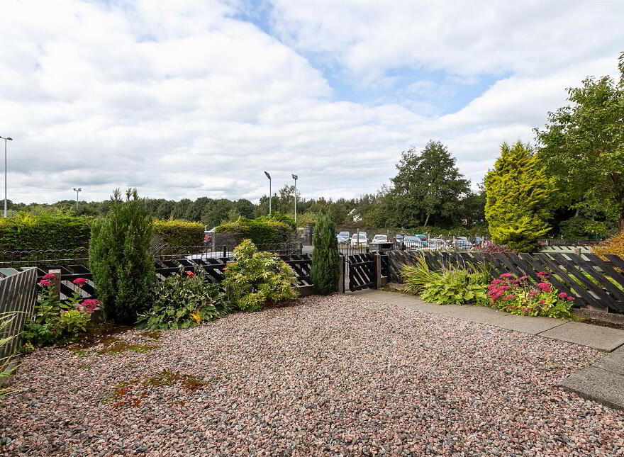 24 The Glade, Newtownabbey, BT36 5NW
